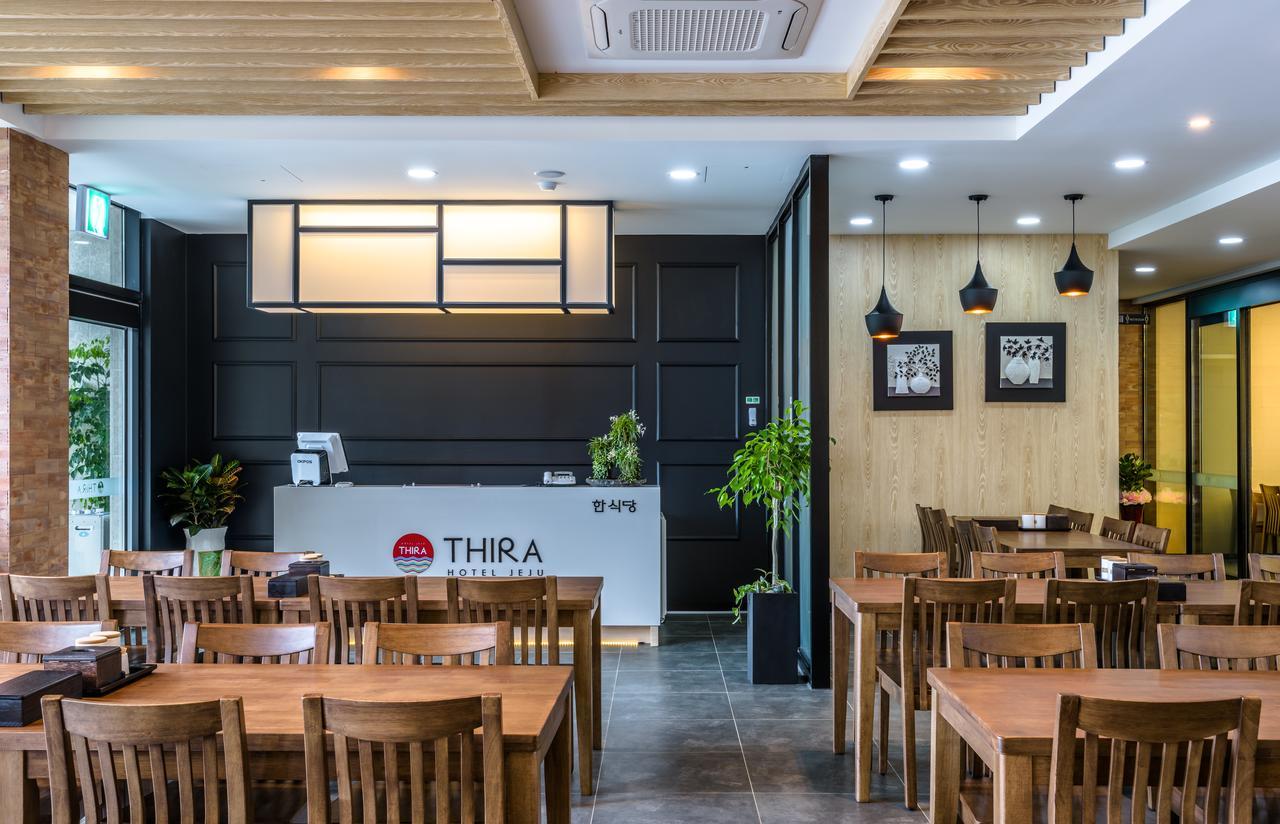 Thira Hotel Seogwipo Bagian luar foto